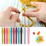 Комплект за плетене на една кука в несесер