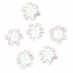 Пайети цвете 32 мм релеф бели дъга - 20 грама