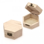 Кутия дървена шестоъгълна 100x90x50 мм