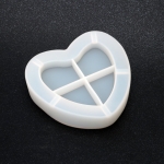 Силиконов молд /калъп/ 163x165x31 мм пепелник с форма на сърце