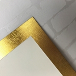 Единична рамка от картон 700 г/м2 за хартия А3 с външен размер 49x36.7 см цвят злато