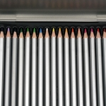 Комплект акварелни моливи в метална кутия -24 цвята
