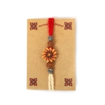 Мартеница гривна от вълна с цвете антик