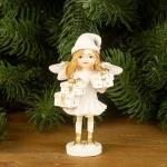 Бяло ангелче с подаръци