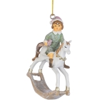 Момиче на конче