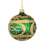 Коледна зелена топка със златна декорация