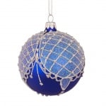 Коледна синя топка със сребърна декорация