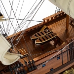 Модел на кораб HMS ENDEAVOUR