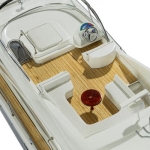 Модел на моторна яхта SUNSEEKER