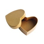 Кутия сърце от папие маше, 8,5 x 7,5 x H 3,1 cm