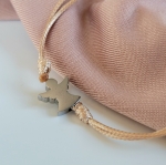 Ангел пазител - Гривна с червен конец (сребрист)