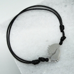 Baby Feet Гривна с буква или име (сребриста)