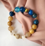 Дамска гривна с камъни Dara