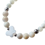 Гривна от естествени камъни - Milk, please!