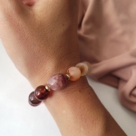 Гривна от естествени камъни Ruby