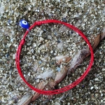 Гривна с червен конец и синьо око - Blue Eye