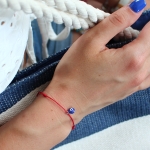 Гривна с червен конец и синьо око - Blue Eye