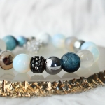 Гривни от естествени камъни - Swan Lake