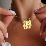 Колие с име от медицинска стомана