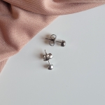 Обеци от медицинска стомана с кристал (сребристи)