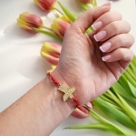 Shiny Angel - Гривна с червен конец (златист)