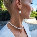 Висящи обеци с перла Milk and Silk