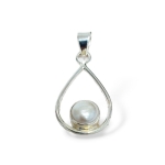 Медальон Перла със Сребро 925