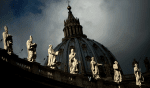 Монтаги Кийн: Ватикана вече е на колене, но работата по обелиските трябва да продължи